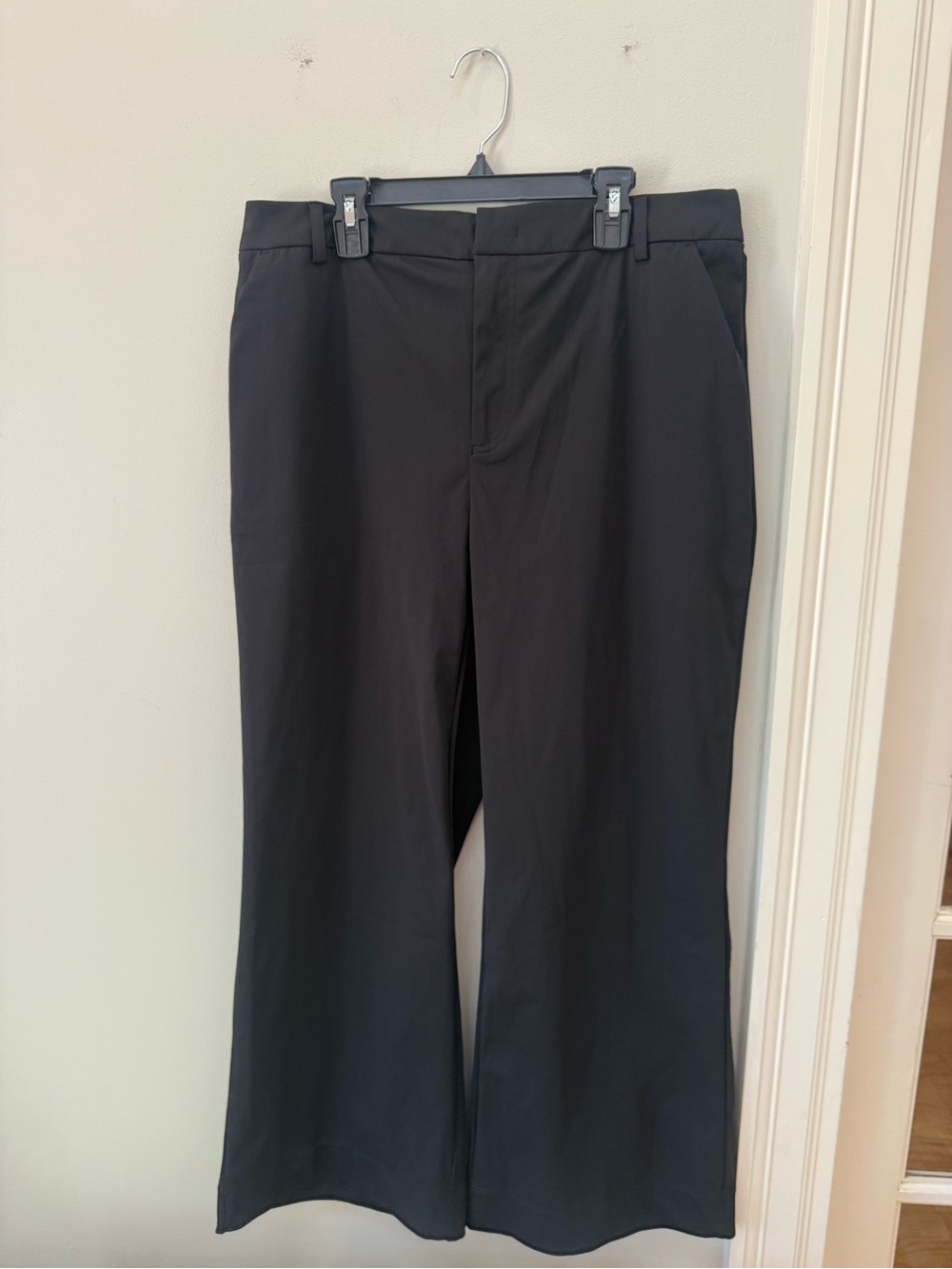 New Halara Women's DayStretch High Rise Flare Pants Black Large